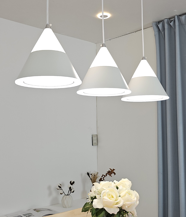 라일스 알파 3등 주방식탁등 식탁펜던트 갓조명 (대/소)